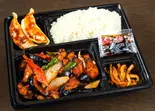 麻婆茄子弁当（餃子の安亭 思い出横丁新宿大本店）