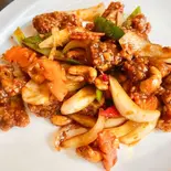 鶏肉カユーナッツ炒め（ソイアーリータイ料理両国店）
