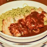 ジェノベーゼとチキンカツデミソース（モナーク）