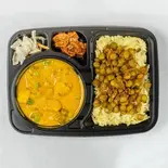 Vegetable Bento Box 野菜弁当 600円(ニルワナム 南インド料理レストラン 神谷町店 Nirvanam South Indian restaurant Kamiyacho branch)