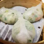 海老とニラの蒸し餃子 鲜虾韭菜饺(香港飲茶 本格中華 望水楼)