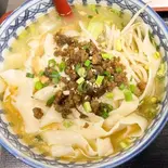四川 鸡汤刀削面,不辣（友誼食府）