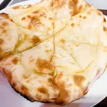 ハニーチーズナン Honey Cheese Nan（EVEREST 8848）