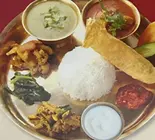 スペシャルタリーセット SPECIAL THALI SET(チキン Chicken)（Namaste Nepali武蔵関店）