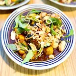 タマリンドソース炒めウズラバルート(Cút lộn xào me)（GENZ Tea＆Food）