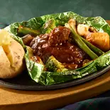 【176】ごろごろ野菜のビーフシチュー包み焼きハンバーグ110g(ココス 草加松江店)