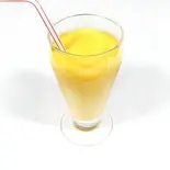 マンゴーラッシーMANGO LASSI（インドネパールレストランサファル）