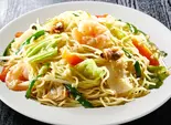 野菜たっぷりと海鮮の黒胡椒焼きそば(海鲜时蔬黑胡椒炒面)（千葉餃子 船橋店）