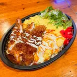 チキンカツデミグラスオムライス（GB's CAFE area1 圧倒的コスパ！！）