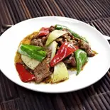 牛肉の黒胡椒炒めライスセット（四川料理 酔盧）