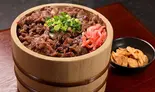 【ガーリック】 博多の和牛丼 並（薬院松葉）