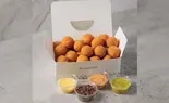 トングラミ モチボールドーナツ(25個入り+ディップセット)Dongrami Mochi Ball Donuts(25pcs + Dip set)（DONGRAMI）