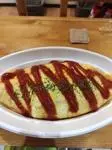 オムライス（家庭料理の店ウルラ）
