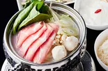 コラーゲン麻辣鍋【単品】人気（薬膳しゃぶしゃぶ 小尾羊 銀座店）