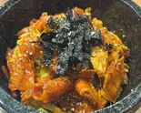 豚肉ポックム丼 제육볶음덮밥Stir-fried spicy pork rice bow(チャンガ)