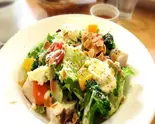 チキンサラダ Chicken Salad（GURUNG CURRY HOUSE）