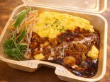 Nestのオムライス（食酒場Nest広尾）