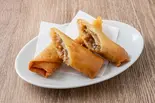 中華春巻(2本)（餃子食堂マルケン 西宮北口店）