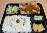チキンステーキ弁当（ぱくぱく）