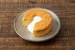 [冷凍]わらび餅クリームシフォンケーキ（わらび餅専門店 WARABIYA 仙台榴ケ岡店）