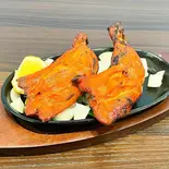 タンドリーチキン2pcs Tandoori chicken(ヒマルパレス泉店)