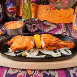 【本格的】タンドリーチキン Tandoori Chicken（barefoot curry リンクス梅田店）