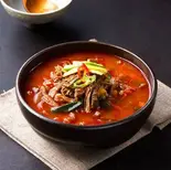 ユッケジャン/ Yukkejang / 육개장（韓国料理＆生サムギョプサル ビビサム 池袋東口店）