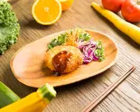 野菜と雑穀のコロッケ(1個)(チャヤ ナチュラル&ワイルドテーブル 日比谷シャンテ店)