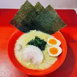 【人気No.3！】 味玉ラーメン（横浜家系ラーメン赤家 北浦和店）