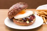 テリヤキエッグベーコン（THE BURGER SHOP 393）