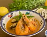タイのトムヤムヌードル（となり）
