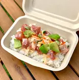 まぐろのミニポキボウル(スパイシー) SPICY MINI POKE BOWL（豊洲市場直送まぐろ KEIKI BEACH 83）
