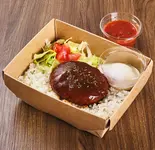 激辛チリソースロコモコ丼（白金食堂）