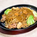 カレー焼きそば（岡田八）