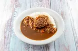 メンチカツカレー（すずや食堂）
