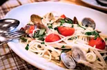 あさりとチェリートマトのパスタ（洋食酒場G10）