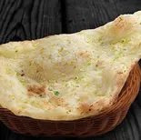 ガーリックナン Garlic Naan（ネパリーコ）