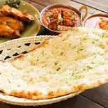 ガーリックナン Garlic Naan（TANDOOR 恵比寿駅前店）