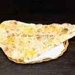 ガーリックナン Garlic Naan（ハーブスパイスキッチン）