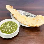 ほうれん草チキンカレーセットSpinach chicken curry set(ヒマルパレス泉店)