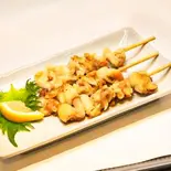 鶏皮串焼き(お好み焼き・鉄板焼きのはらだ)