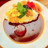 【当店人気No.2】 VEGETABLE CURRY 揚げ野菜3種（欧風カレーとespressoのお店 TRAD）
