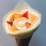 苺メロン生クリーム（クレープショップシフォン）