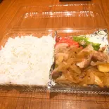 生姜焼き弁当（ジンギスカン 狐白）