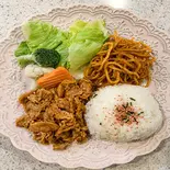 生姜焼き弁当（華苑の手作り弁当）