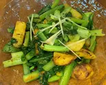 小松菜とジャガイモのスパイス炒め Aloo Spanich Stir Fry(カナパニインドネパール料理)