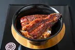 うな丼ダブル(漬物付き)(麻布十番はなぶさ)