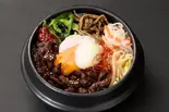 絶品ハラミビビンバ Harami Bibimbap（ハラミステーキ丼＆ビビンバ 「ハラミ市場」 立花店）