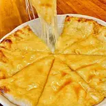 チーズハニーナン/Cheese Honey Nan（アジアンレストラン モニカ）