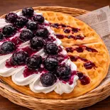 ブルーベリーホイップクリーム（ピザ＆ワッフル バスターズ (PIZZA＆WAFFLE BUSTERS)）